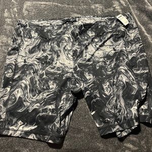 Bike shorts with pockets